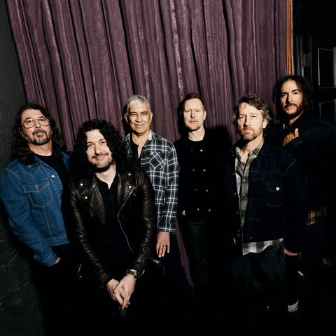 Foo Fighters logo