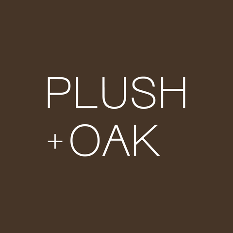 Plush + Oak logo